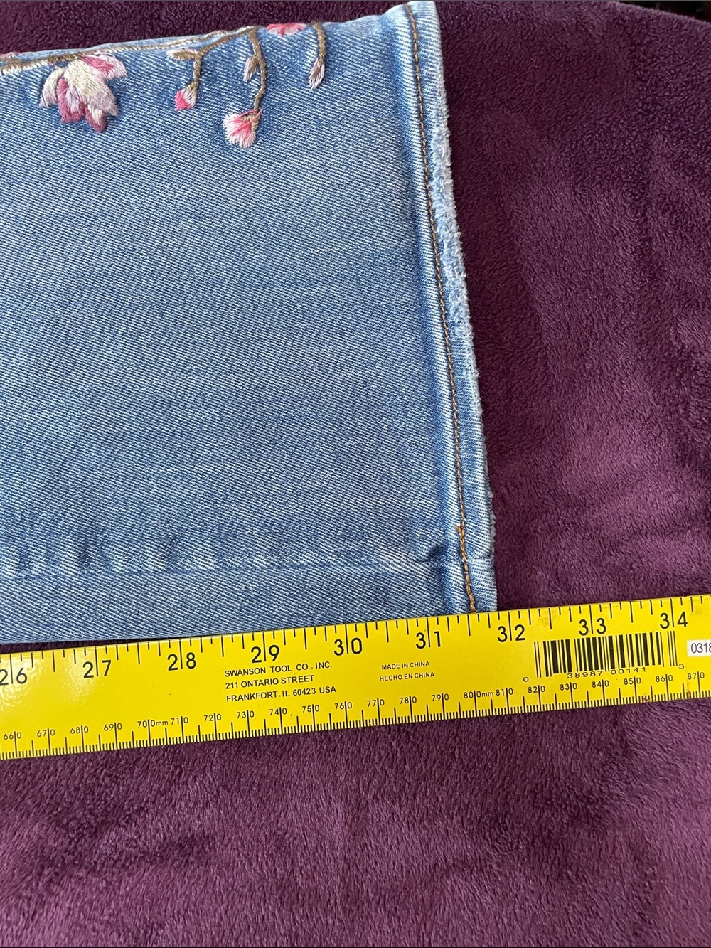 DRIFTWOOD Kelly Cherry Blossom Embroidered Jeans VGUC W29/L33 - Picture 9 of 10